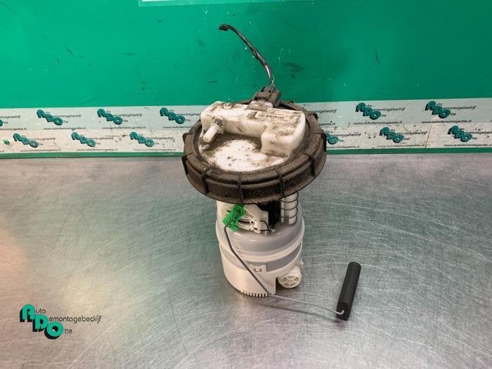 Brandstofpomp Elektrisch van een Renault Twingo (Twingo 07-), Gebruikt, -, Renault, -