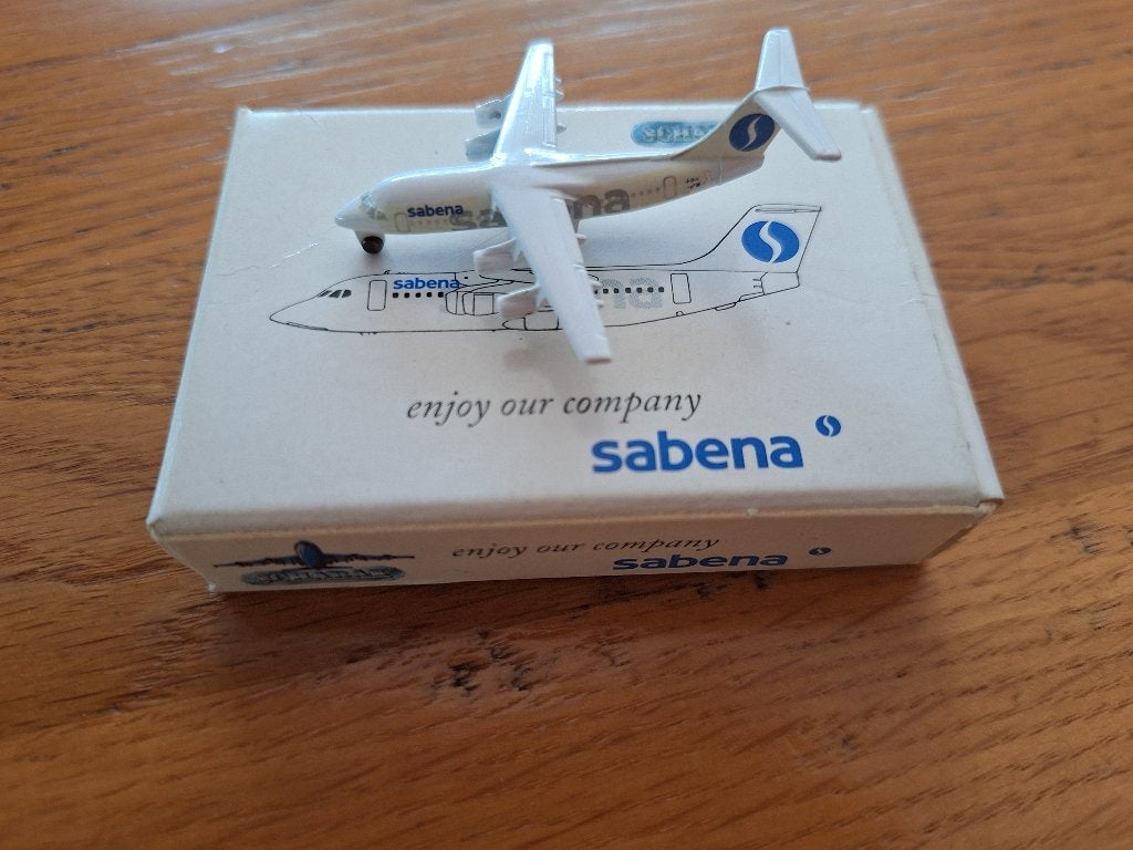 Schabak BAe 146 Sabena réf. 946/6 – échelle 1:600, Verzamelen, Sabenasouvenirs, Ophalen, Zo goed als nieuw