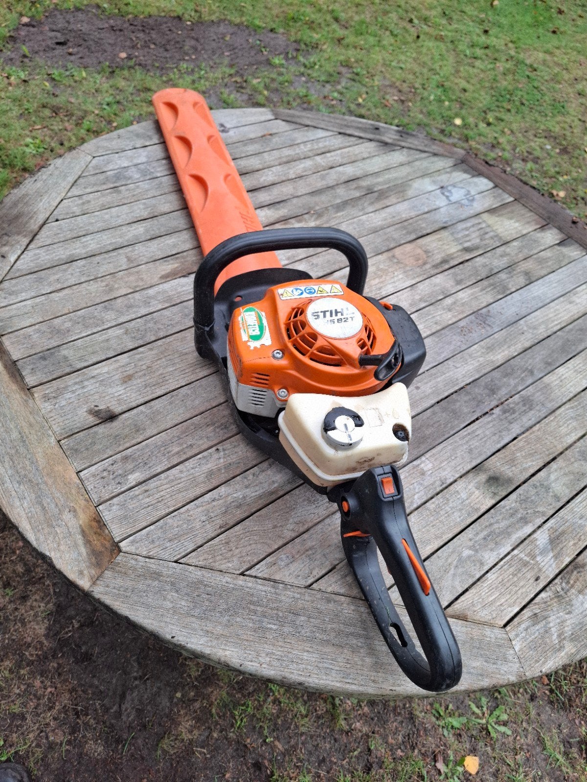 Stihl HS 82 T heggenschaar, Ophalen, Gebruikt, Benzine, Stihl