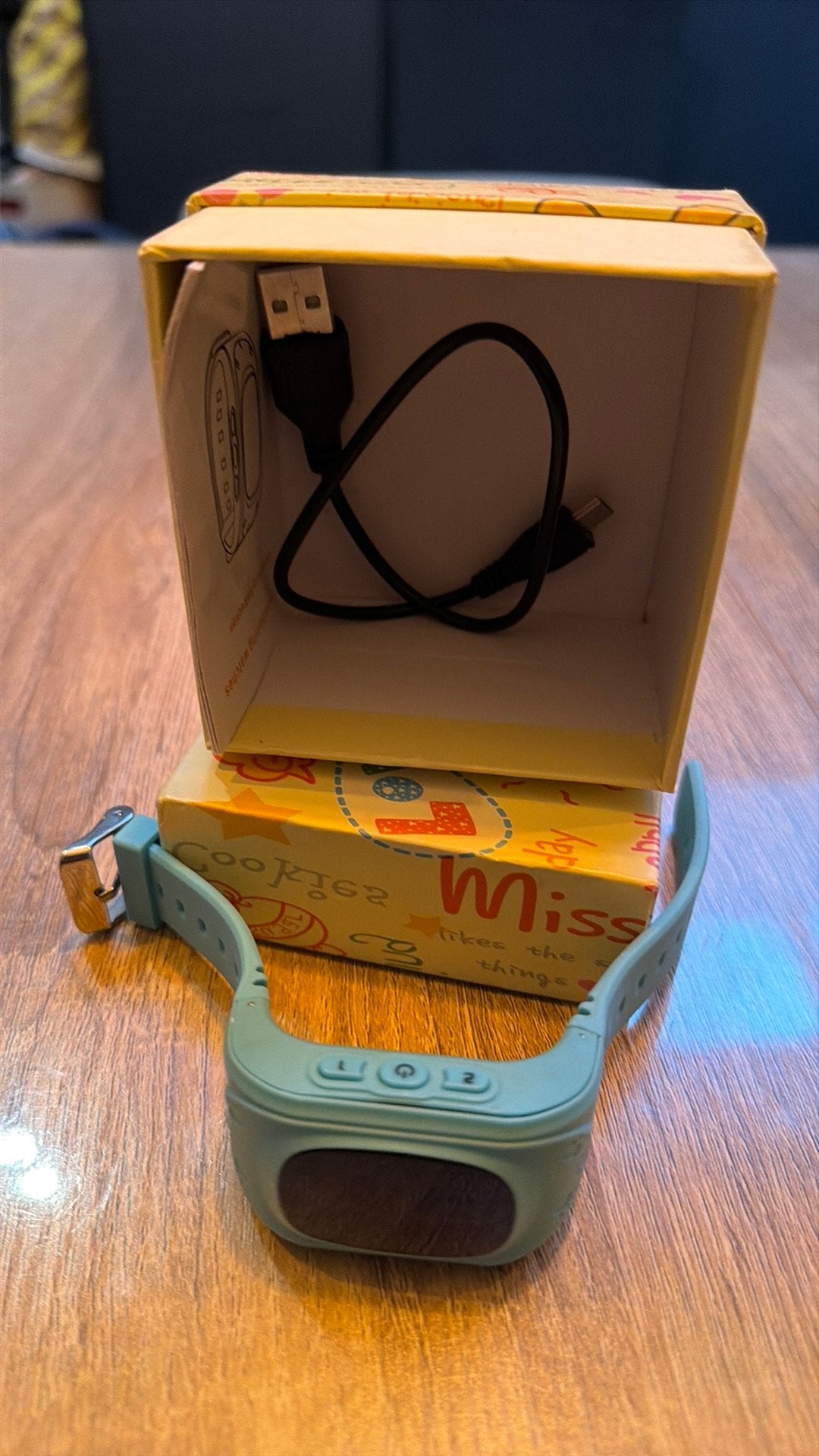 Kinderhologe, Télécoms, Enlèvement