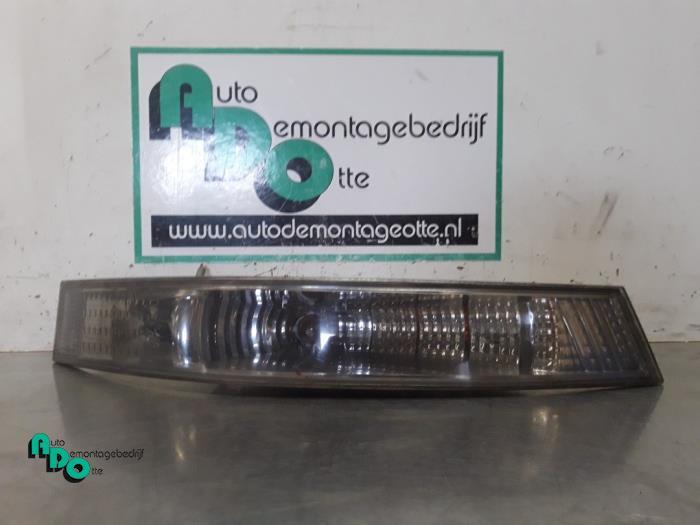 Feu clignotant droit d'un Nissan Interstar (Interstar 02-), -, 3 mois de garantie, Utilisé, -