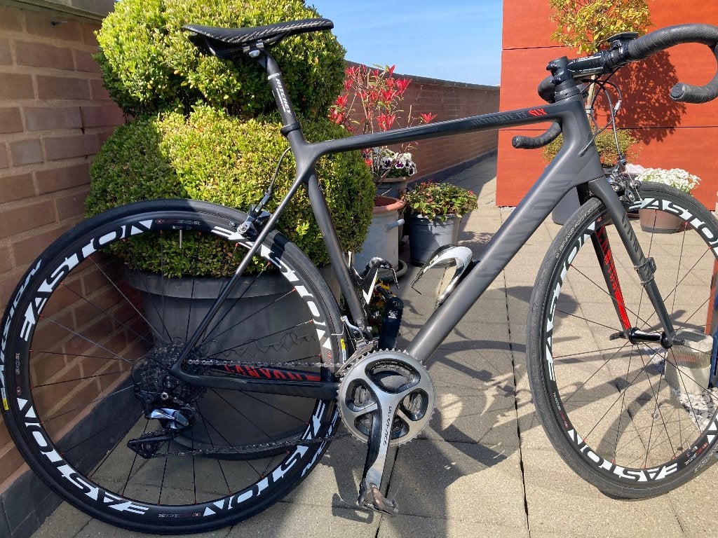 Canyon Ultimate CF SLX met Dura-Ace maat L, Autres marques, Frein sur jante, 57 à 61 cm, Enlèvement