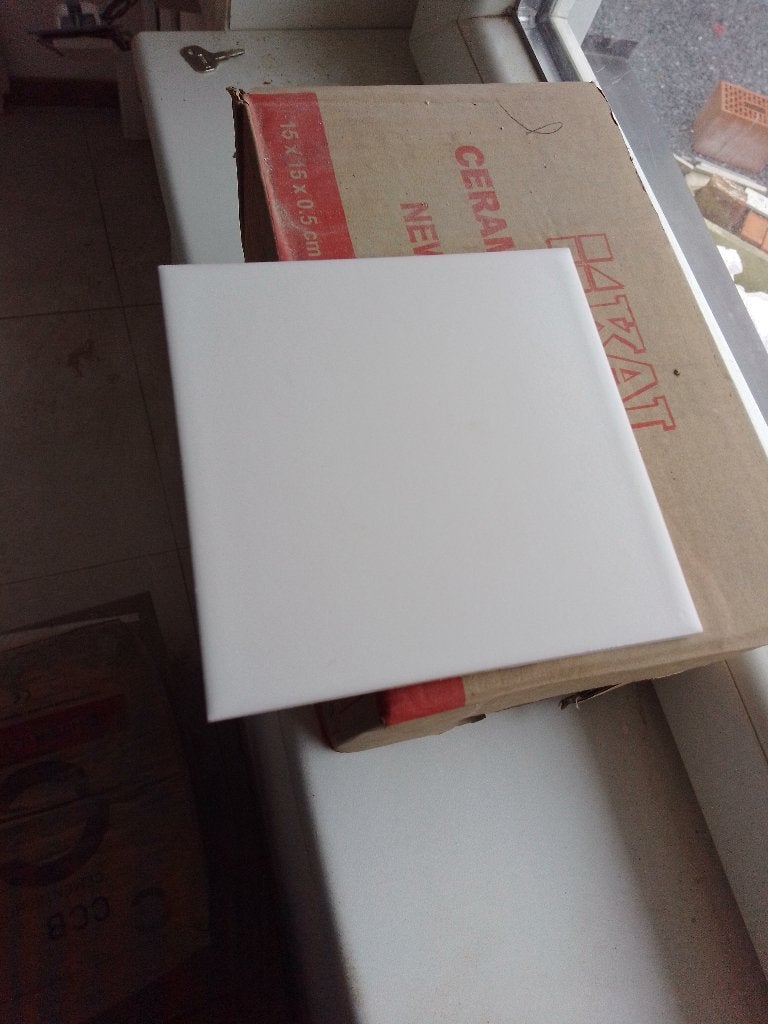 Wit matte tegeltjes, Ophalen, Nieuw, Minder dan 20 cm, Minder dan 20 cm