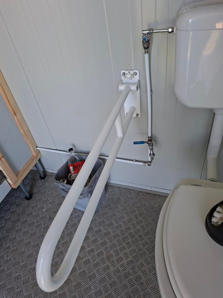 HANDGREEP WC OF DOUCHE, Huis en Inrichting, Ophalen