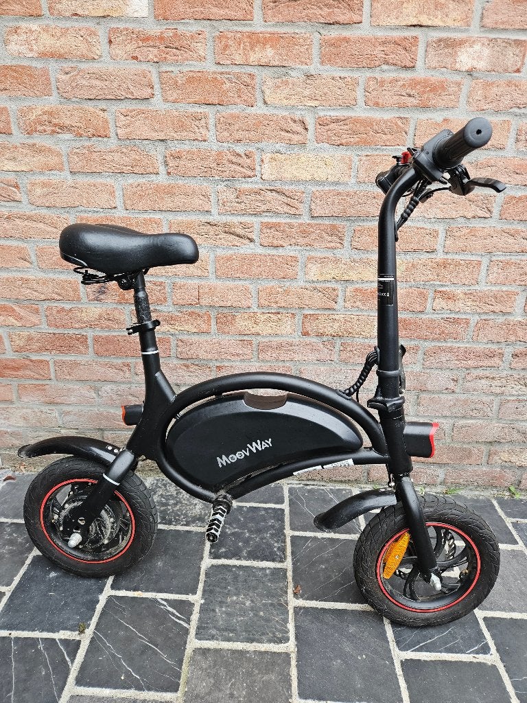 Draisienne électrique MoovWay E-Moov B3 - 350W - Noir, Vélos & Vélomoteurs, Autres marques, Comme neuf, Enlèvement, Électrique