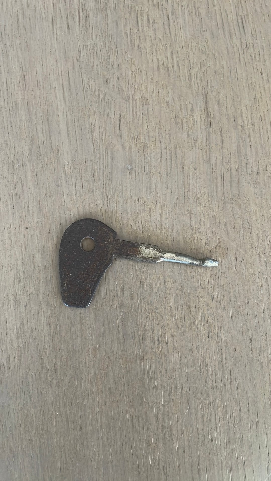 Bosch contactsleutel, vaak gebruikt in vintage tractoren, Enlèvement ou Envoi, Comme neuf