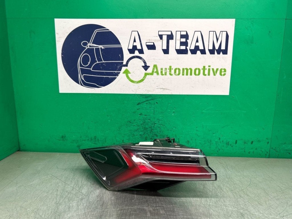 FEU ARRIÈRE GAUCHE Lamborghini Urus (|4ML945069|), Autos : Pièces & Accessoires, Éclairage, Utilisé, Autres marques automobiles