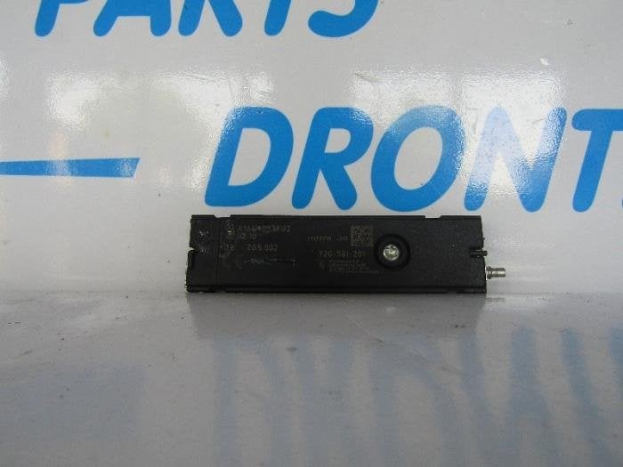 Antenne amplificateur d'un Mercedes V-Klasse, 3 mois de garantie, Utilisé, -, -