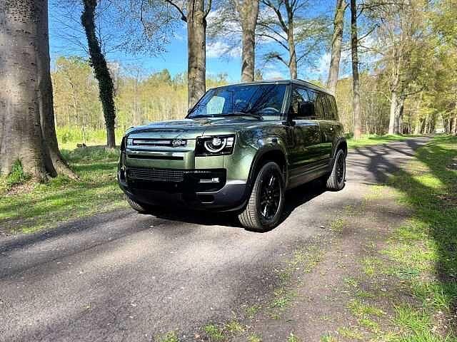 Land Rover Defender 110 3.0 D MHEV D200 -6 Zit! In Stock!, Auto's, Land Rover, Bedrijf, 4x4, ABS, Airbags, Airconditioning, Alarm