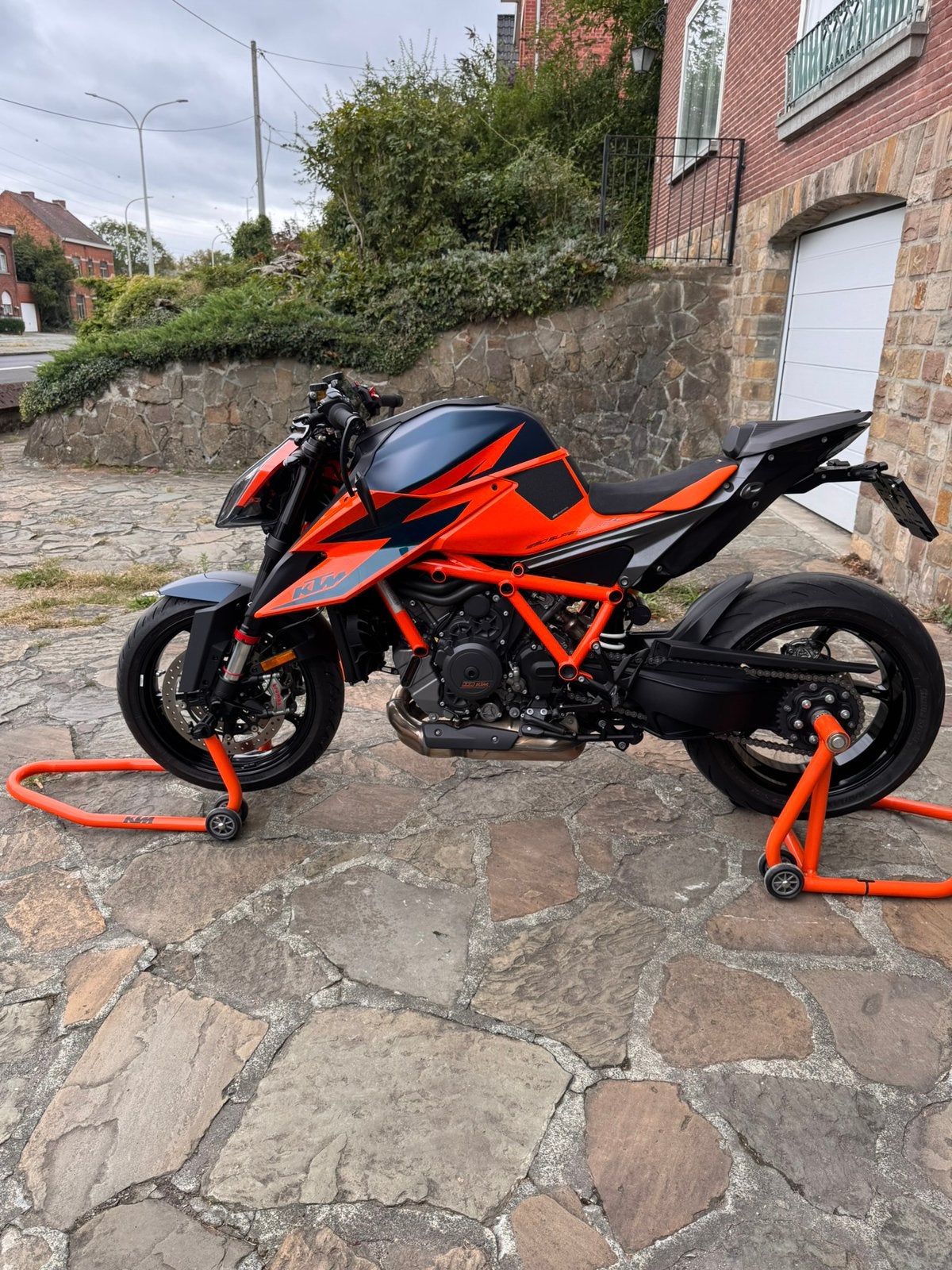 ️ KTM 1290 Super Duke R – 2021 – 5.100 km – ÉTAT SHOWROOM, Motos, Particulier, Neuf