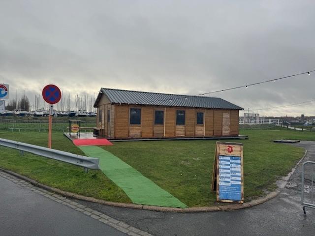 volledig demonteerbare chalet / winterbar – 12m x 6m, Overige soorten, Tot 200 m², Nieuwpoort, Provincie West-Vlaanderen