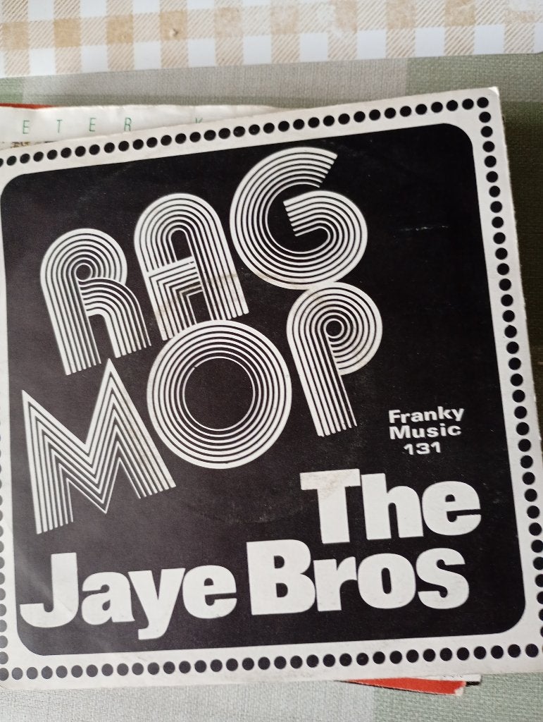 The Jaye Brothers - Rag mop, Gebruikt, 7 inch, Pop, Fotohoes