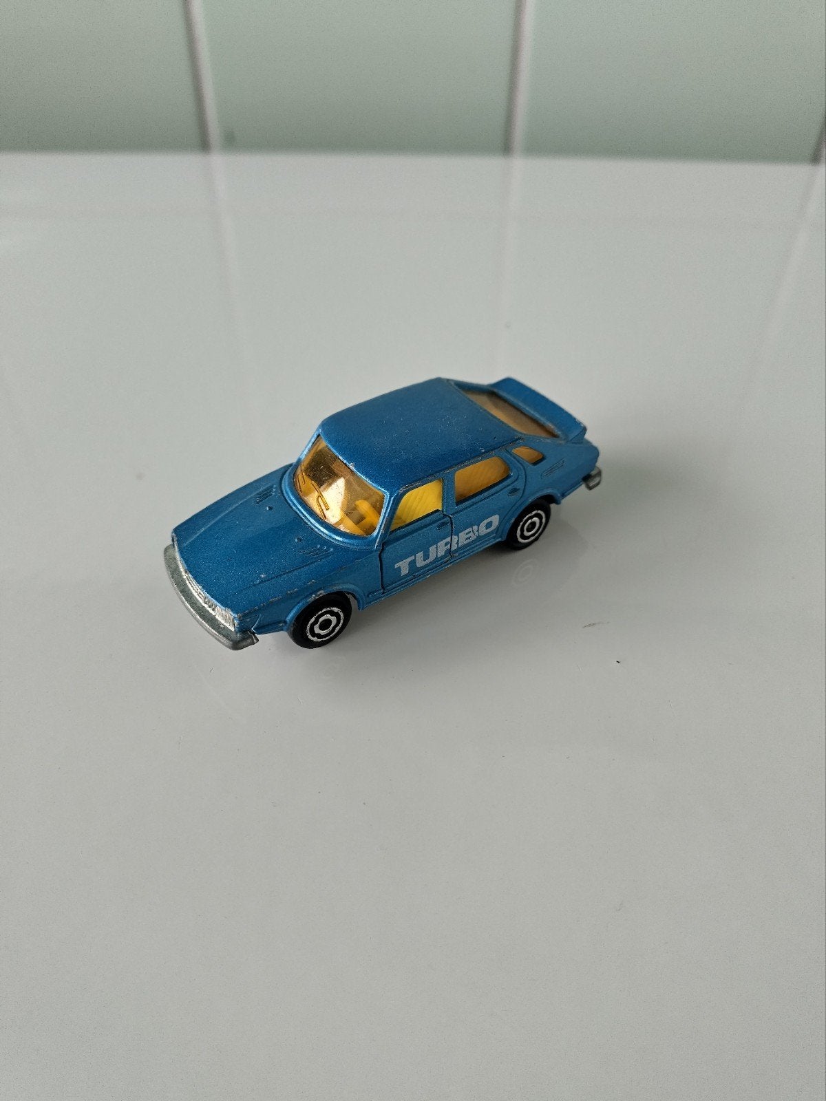 Vintage Majorette Saab 900 Turbo AFHALING LEES BESCHRIJVING, Hobby en Vrije tijd, Ophalen, Gebruikt, Auto, Majorette