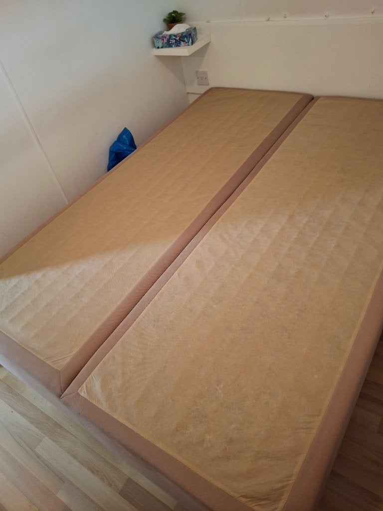 Boxspring 140x200 – 2x 70x200 – zonder hoofdbord, Ophalen, Gebruikt, Beige, Tweepersoons