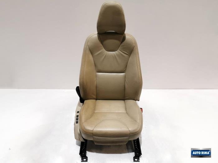 Siège droit d'un Volvo XC60, -, 3 mois de garantie, Utilisé, -