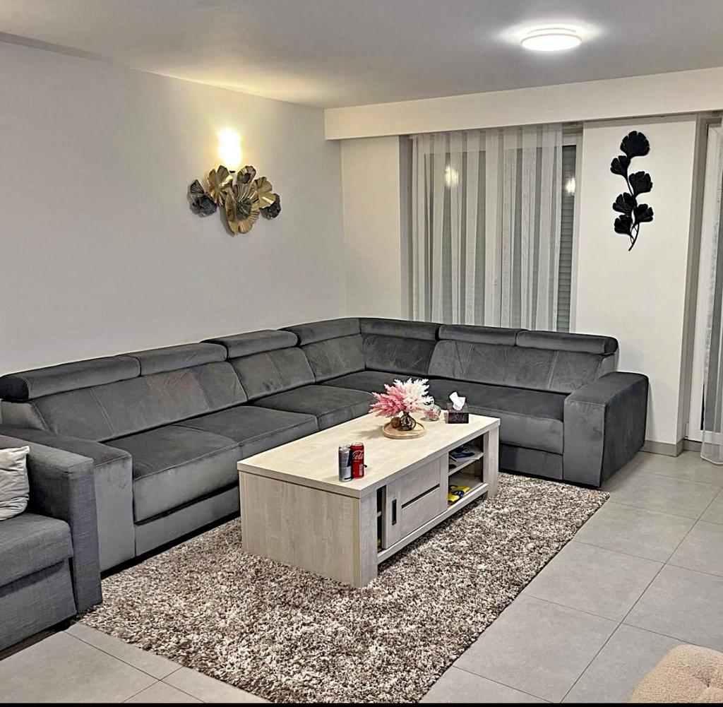 Nieuw Hoeksalon velvet stof, Huis en Inrichting, Ophalen, Zo goed als nieuw