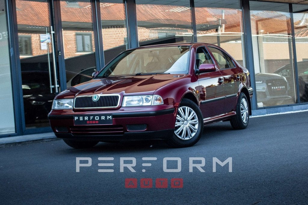 Skoda Octavia 1.6i GLX *1STE EIGENAAR*FULL SERVICE*AUTOMAAT*, Autos, Achat, Entreprise, Radio, Autres couleurs