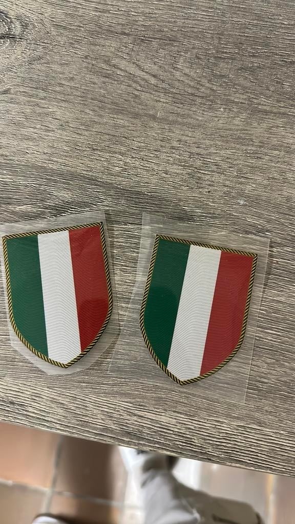 Scudetto stickers, Enlèvement ou Envoi