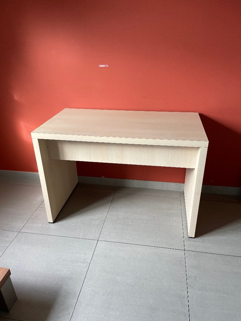 Bureau - à apporter gratuitement, Enlèvement, 60 cm, 110 cm