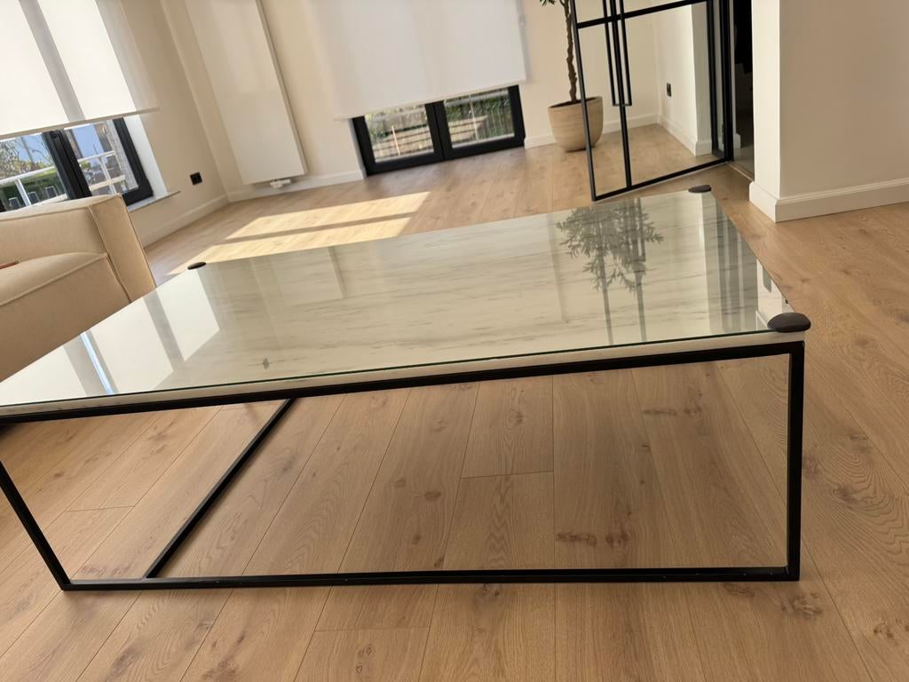 Table basse design en marbre véritable + vitre de protection, Enlèvement, Comme neuf, Métal