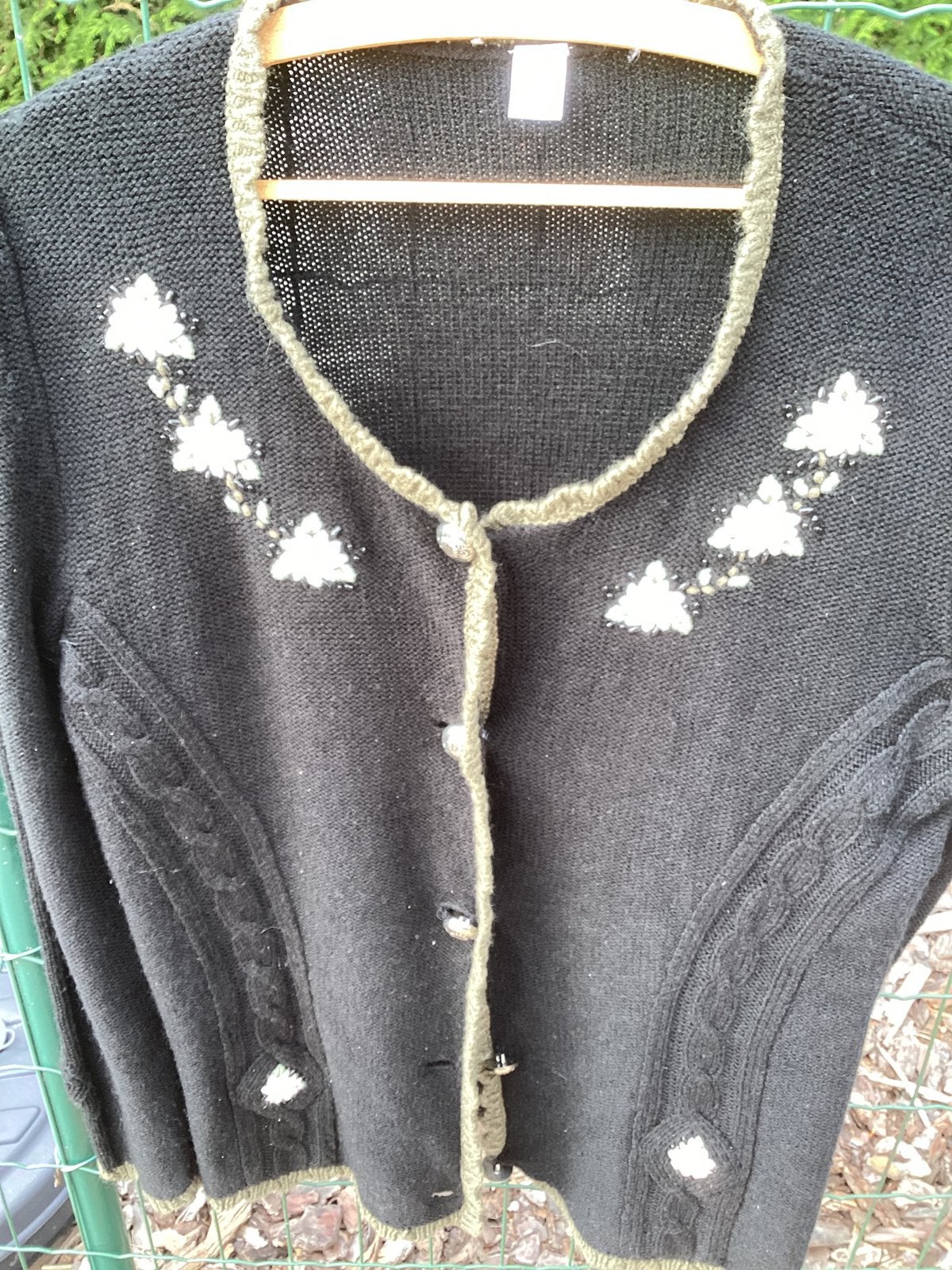 Grijze gilet met Edelweiss motieven, Ophalen, Maat 42/44 (L)