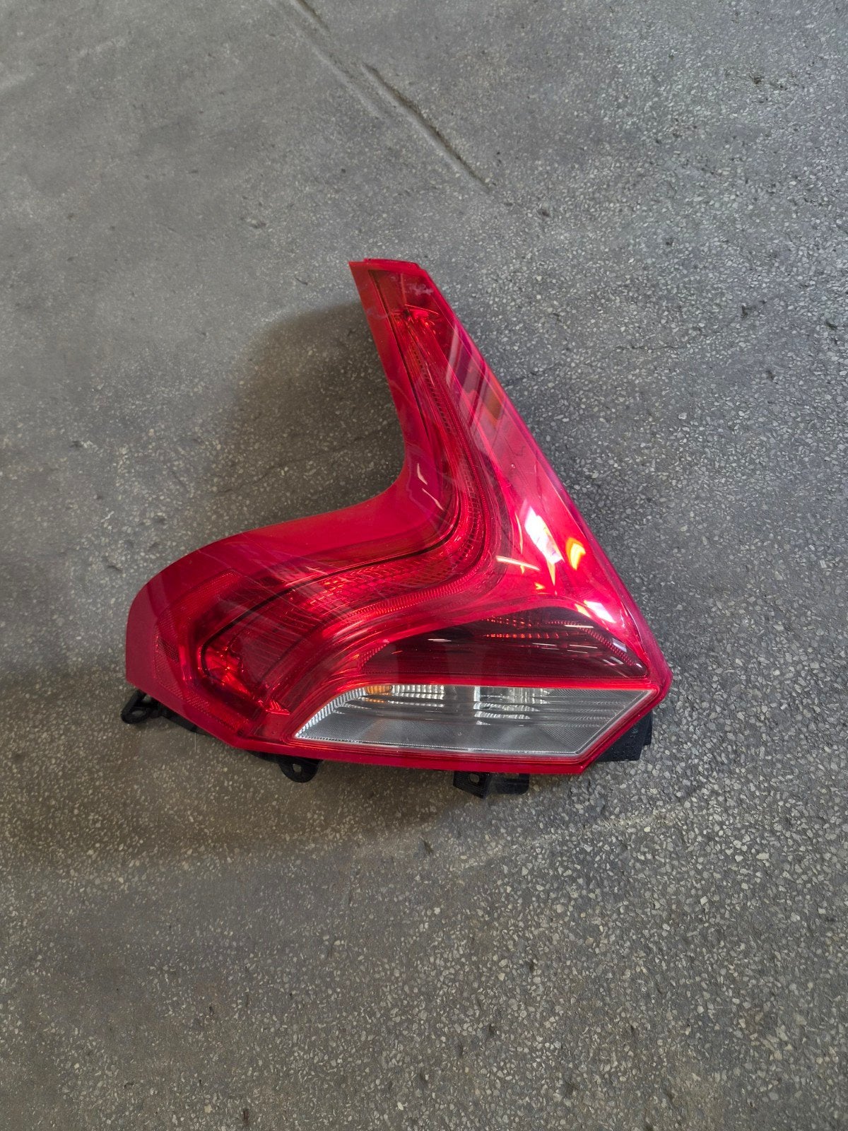 feux arrière gauche Volvo V40, Auto-onderdelen, Ophalen, Gebruikt, Volvo