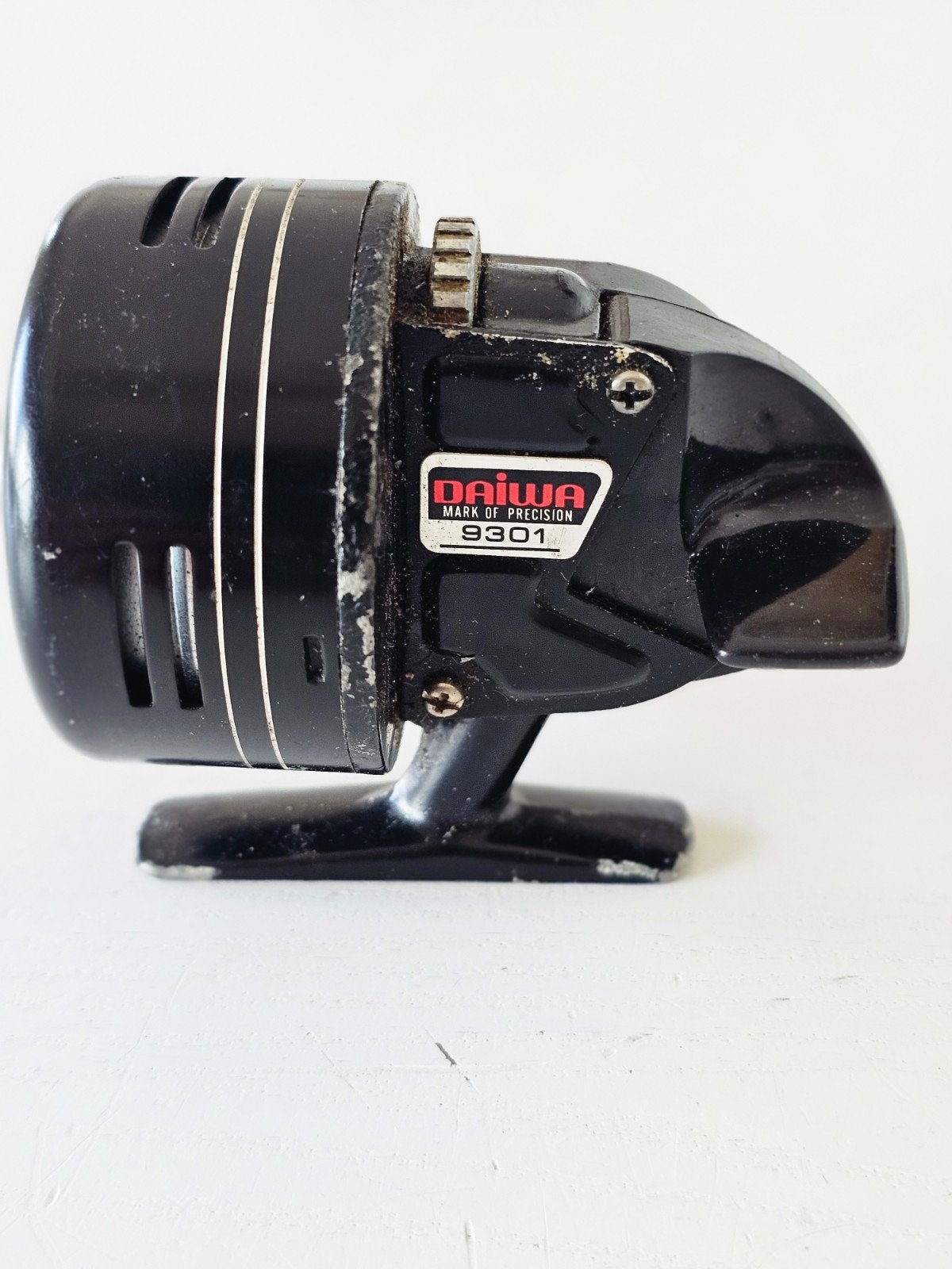 Moulinet de pêche Vintage Daiwa N 9301, Enlèvement ou Envoi