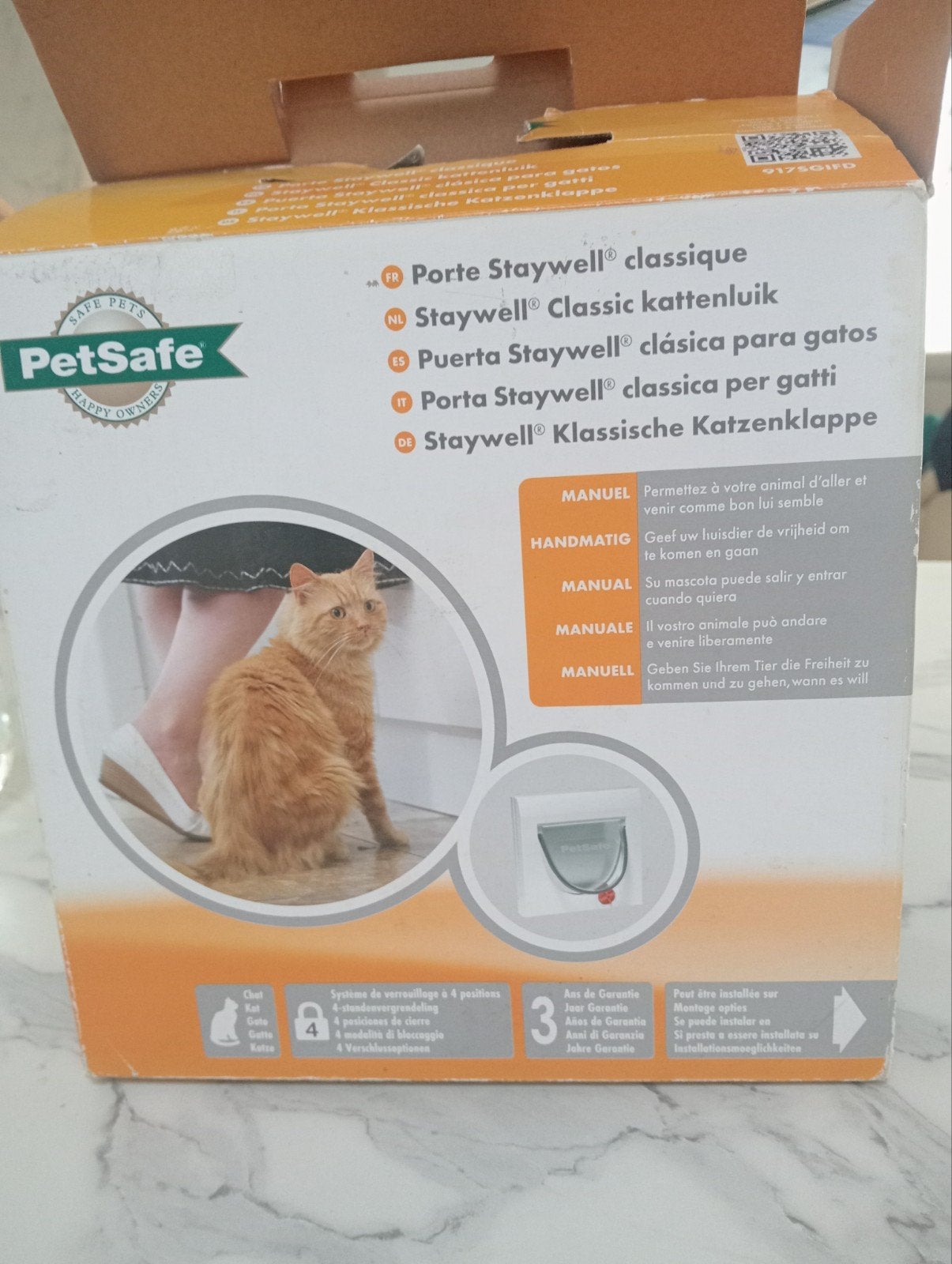 Kattenluik Staywell, Ophalen