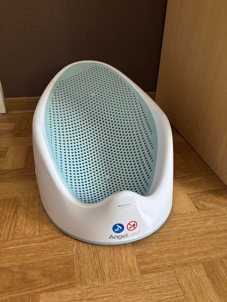 Angelcare badzitje, Kinderen en Baby's, Badjes en Verzorging, Zo goed als nieuw, Badzitje of Badring, Overige merken, Ophalen of Verzenden