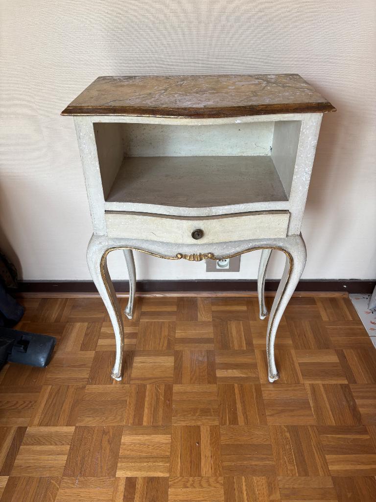 Meuble de chevet, 45 à 65 cm, Enlèvement, Utilisé, 55 à 70 cm