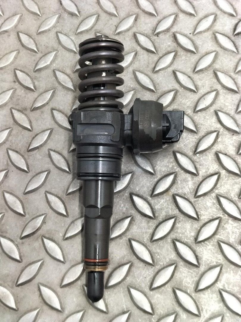 AUDI A3 BRANDSTOF INJECTOR / VERSTUIVER 0414720215 2007, Enlèvement ou Envoi, Utilisé, ARN reconnu