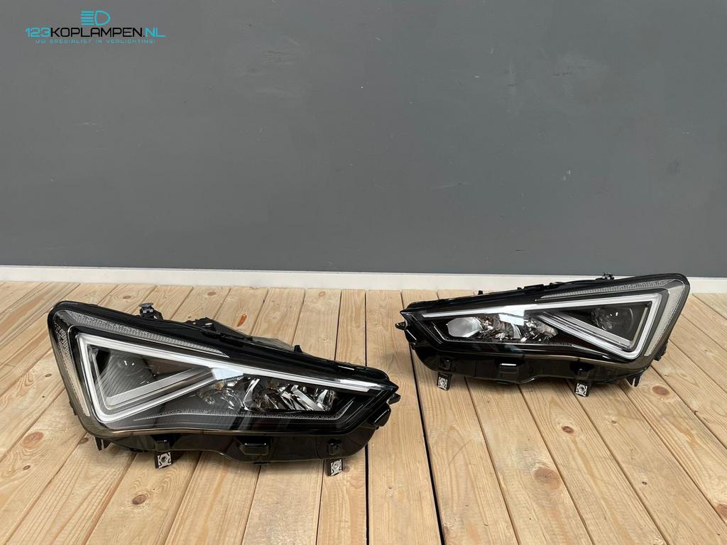 Seat Leon 4 IV 5FJ 2021 Full LED koplamp koplampen links rec, -, -, Enlèvement, Utilisé