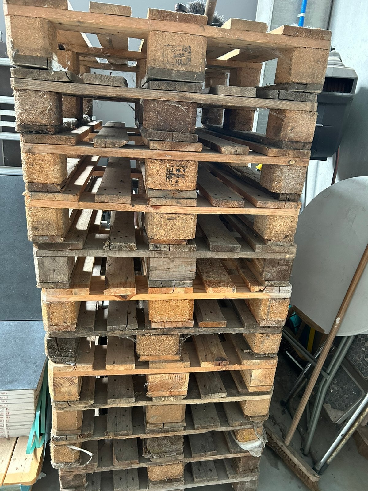 13 Euro palletten, Doe-het-zelf en Bouw, Hout en Planken, Ophalen, Gebruikt, Pallet