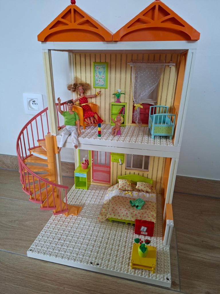 Lego scala poppenhuis + stukken lego scala campeerset, Kinderen en Baby's, Speelgoed | Duplo en Lego, Lego, Ophalen