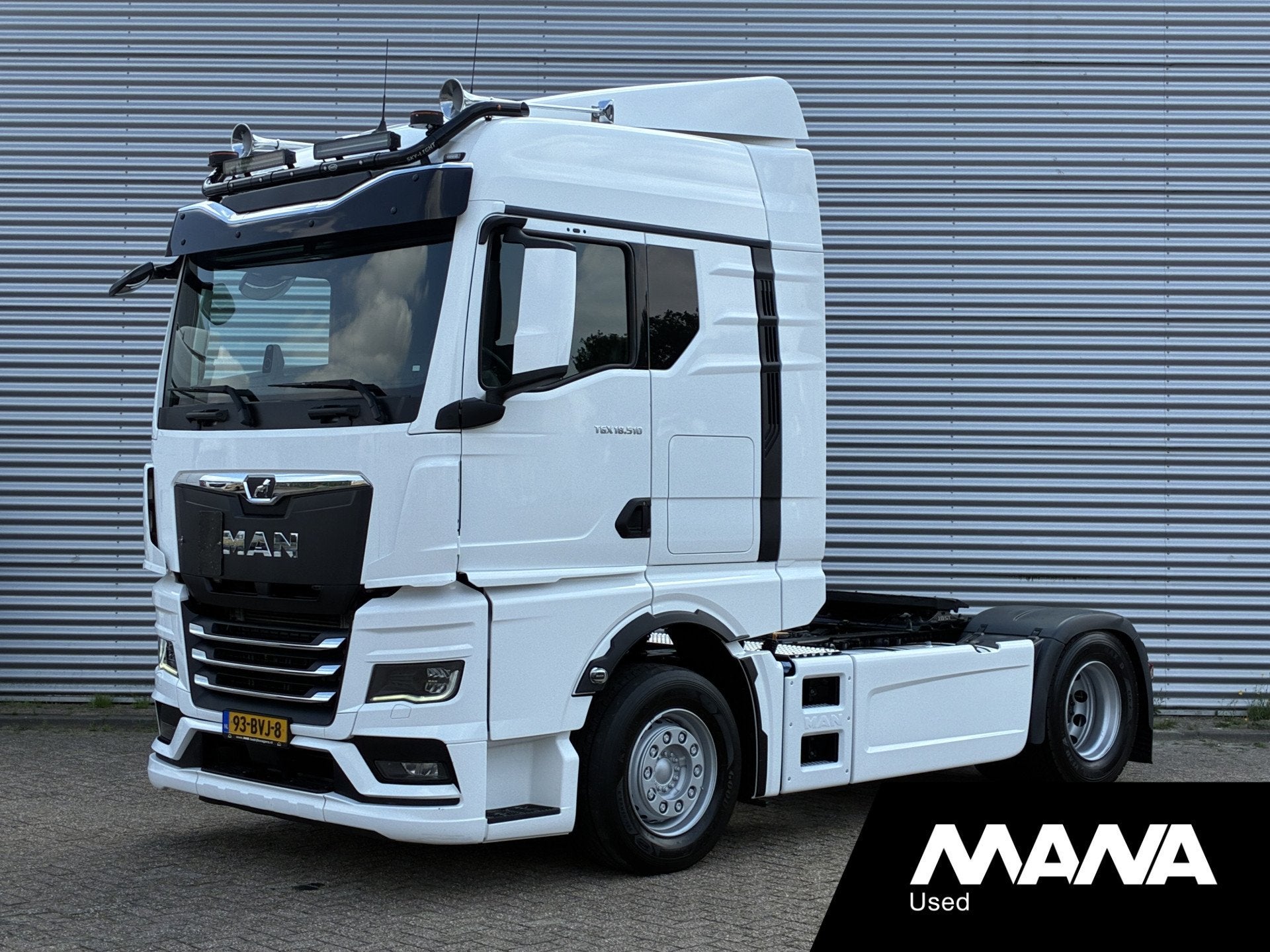 MAN TGX 18.510 4x2 BL GM SA 2x tank Skylight lichtbar 2x luc, Autos, Camions, Achat, 375 kW, Euro 6, Entreprise