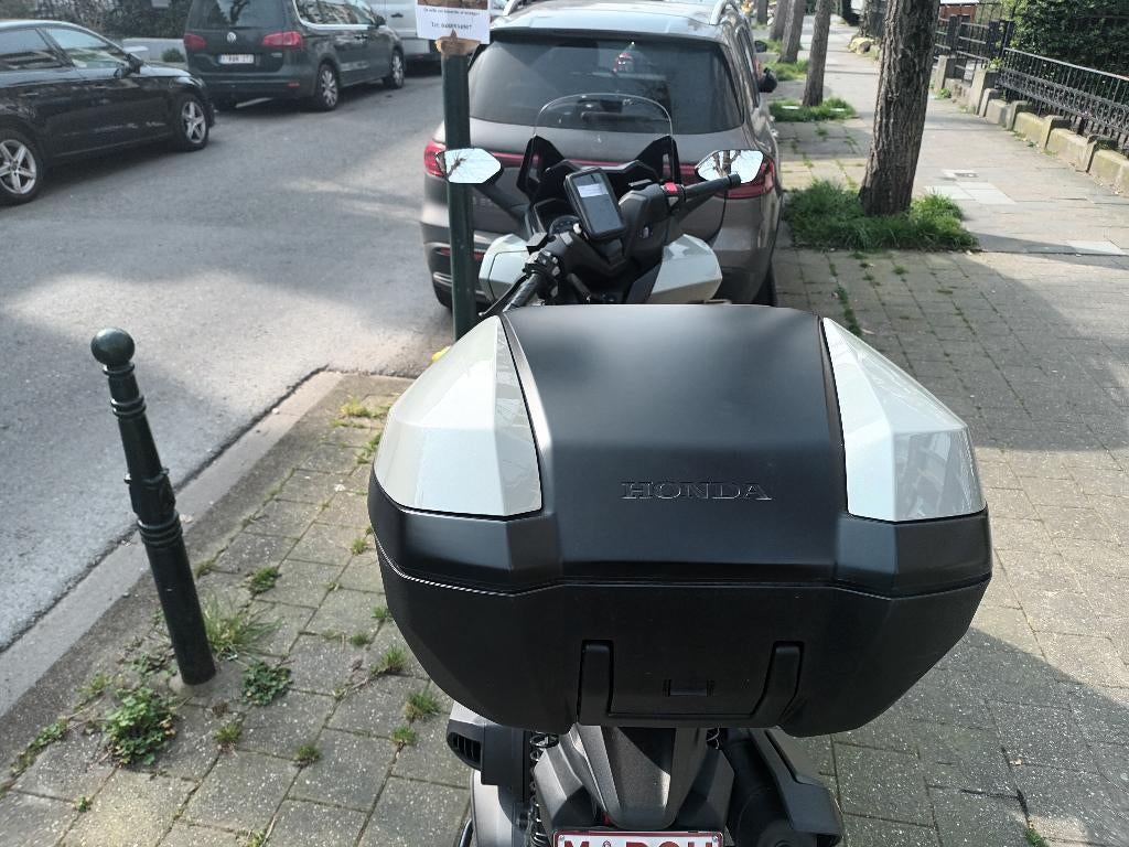 eddy, 350 cm³, Scooter, Particulier, 12 à 35 kW