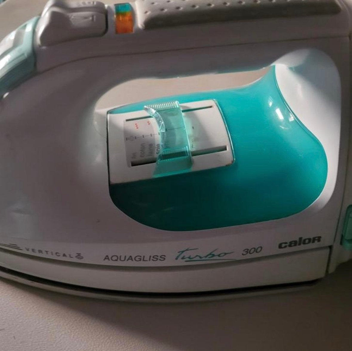 Centrale Vapeur Calor Easygliss Plus Durilium Airglide Tech, Enlèvement, Comme neuf