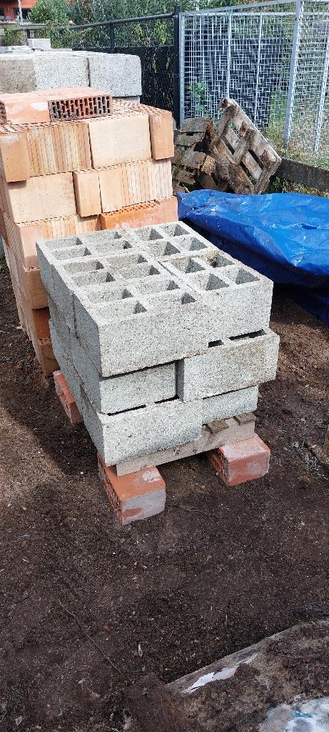 Betonblokken, Enlèvement, Comme neuf, Béton