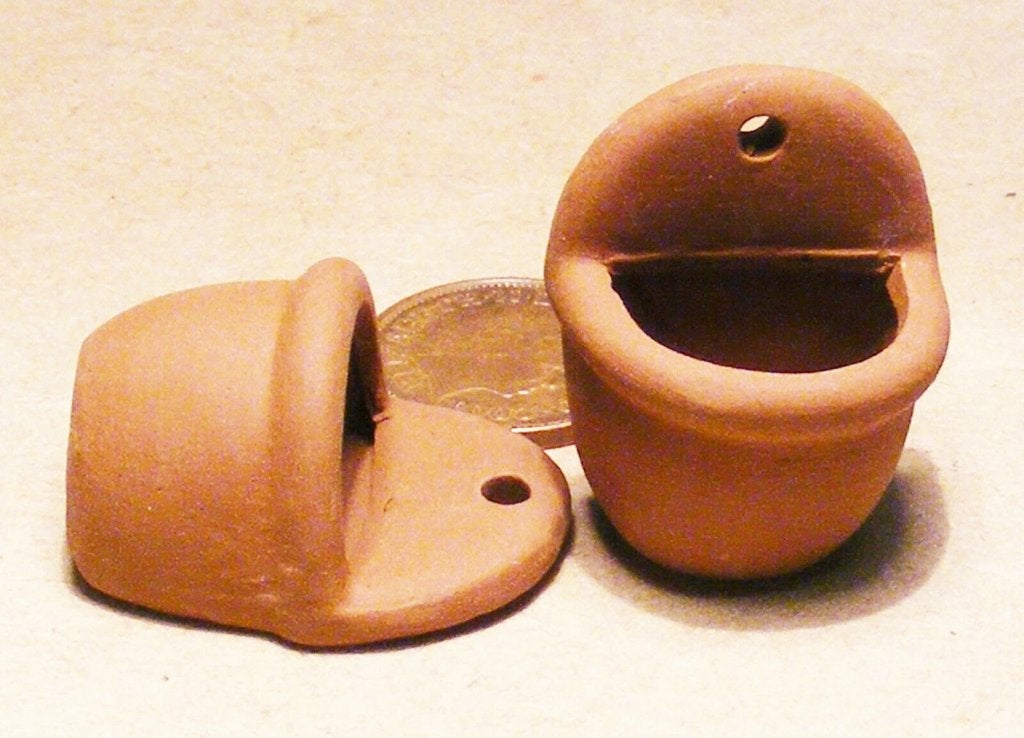 Pots de fleurs en terre cuite pour mur, Jardin & Terrasse, Enlèvement ou Envoi, 25 à 40 cm, Rond, Utilisé
