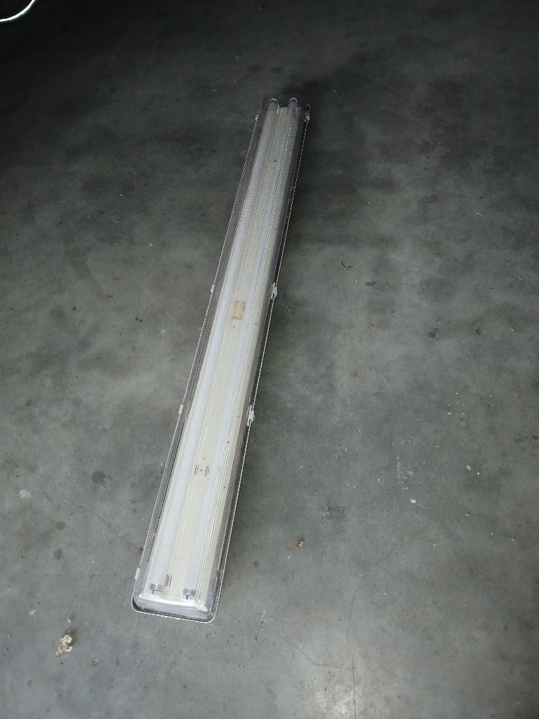 4 x tl( led )lamp, Ophalen, Led