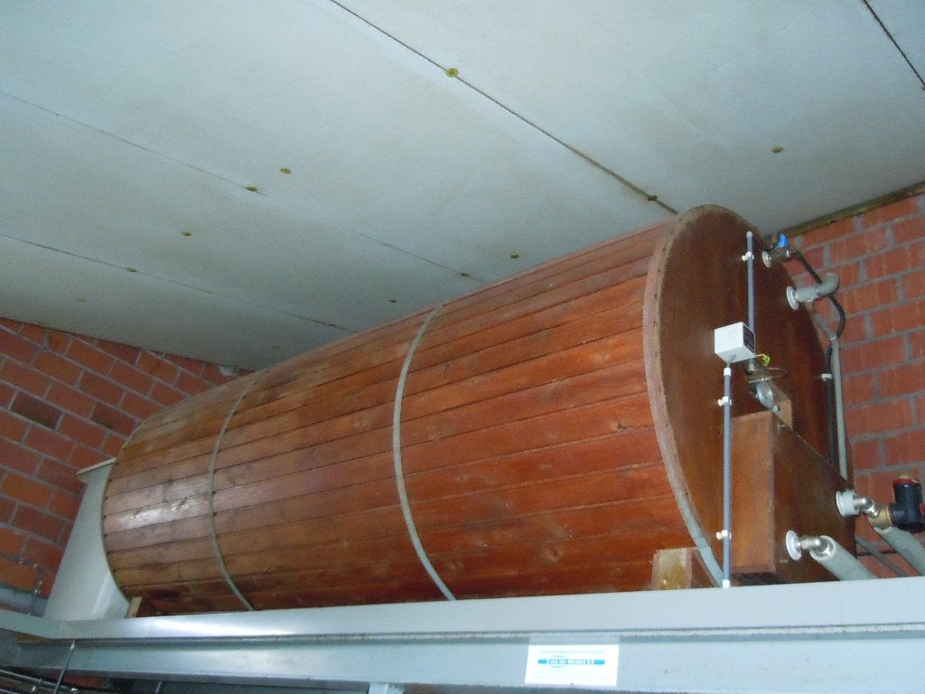 Boiler en polyestervat., Ophalen, 100 liter of meer, Boiler, Zo goed als nieuw