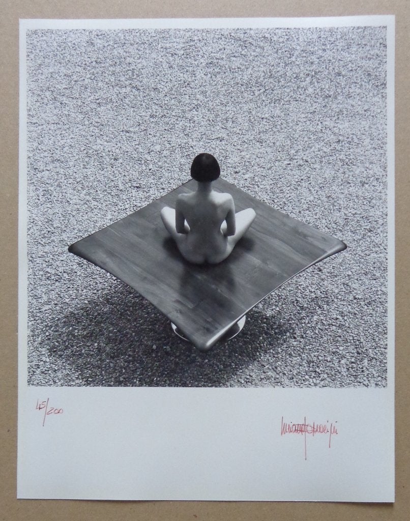 NEDERLANDSE SCHOOL / NAAKTE VROUW / ZW-W FOTO / 31x24cm SIG, Enlèvement ou Envoi, Photo, Photographie, Numéroté