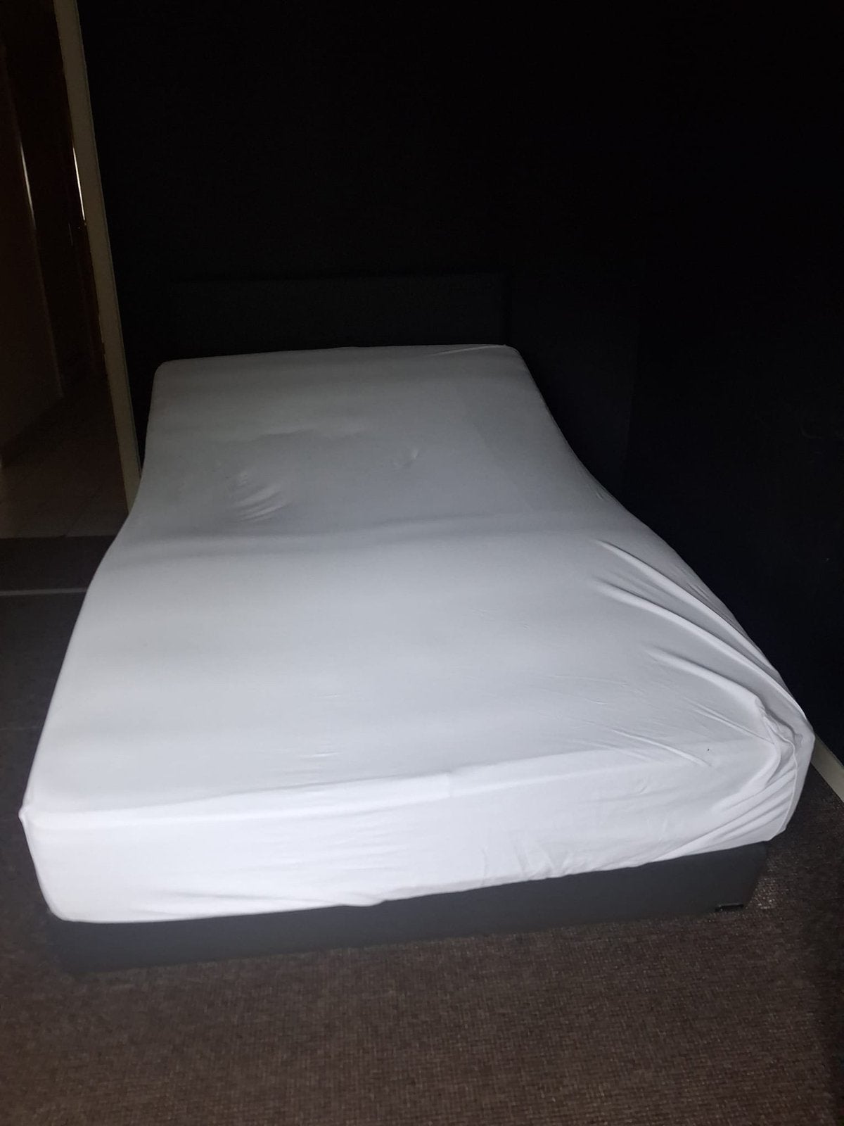 Boxspring volledig verstelbaar, Ophalen, Zo goed als nieuw, Verstelbaar