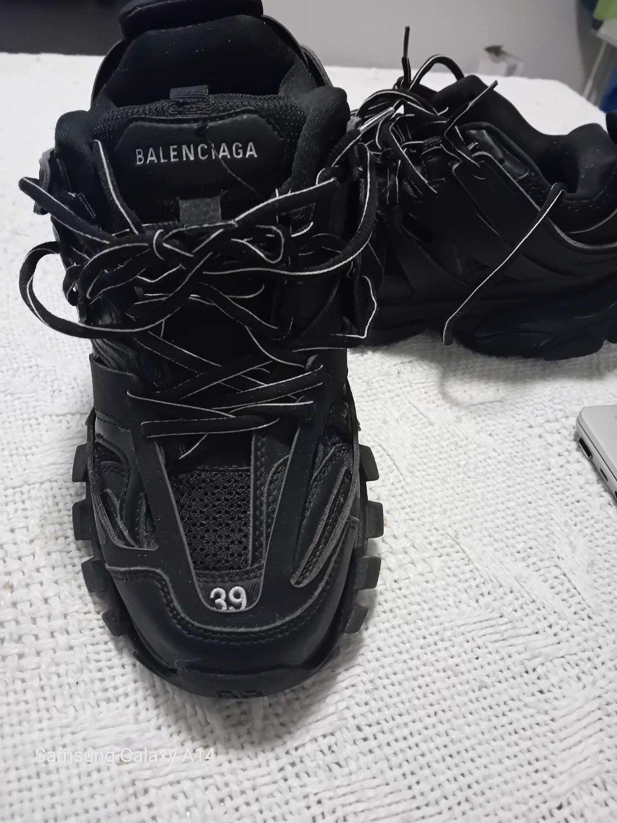 Balenciaga track, Vêtements | Hommes, Neuf, Enlèvement, Chaussures de sport, Balenciaga
