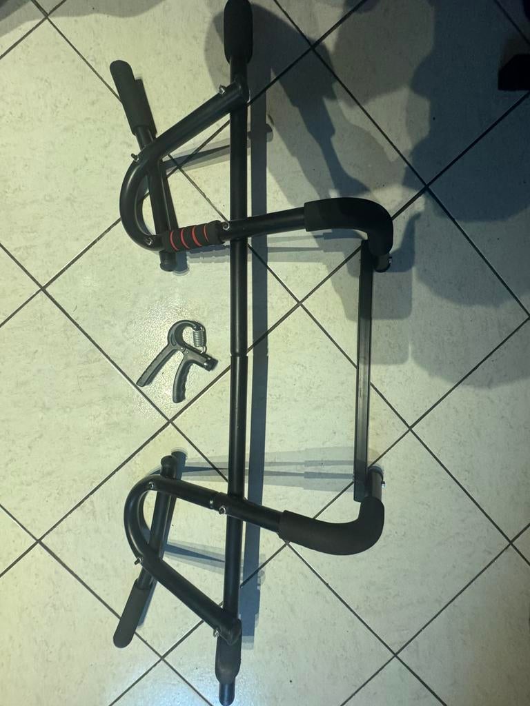 Tunturi Multifunctional Pull-Up Bar Deluxe, Sport en Fitness, Fitnessmaterialen, Ophalen, Gebruikt