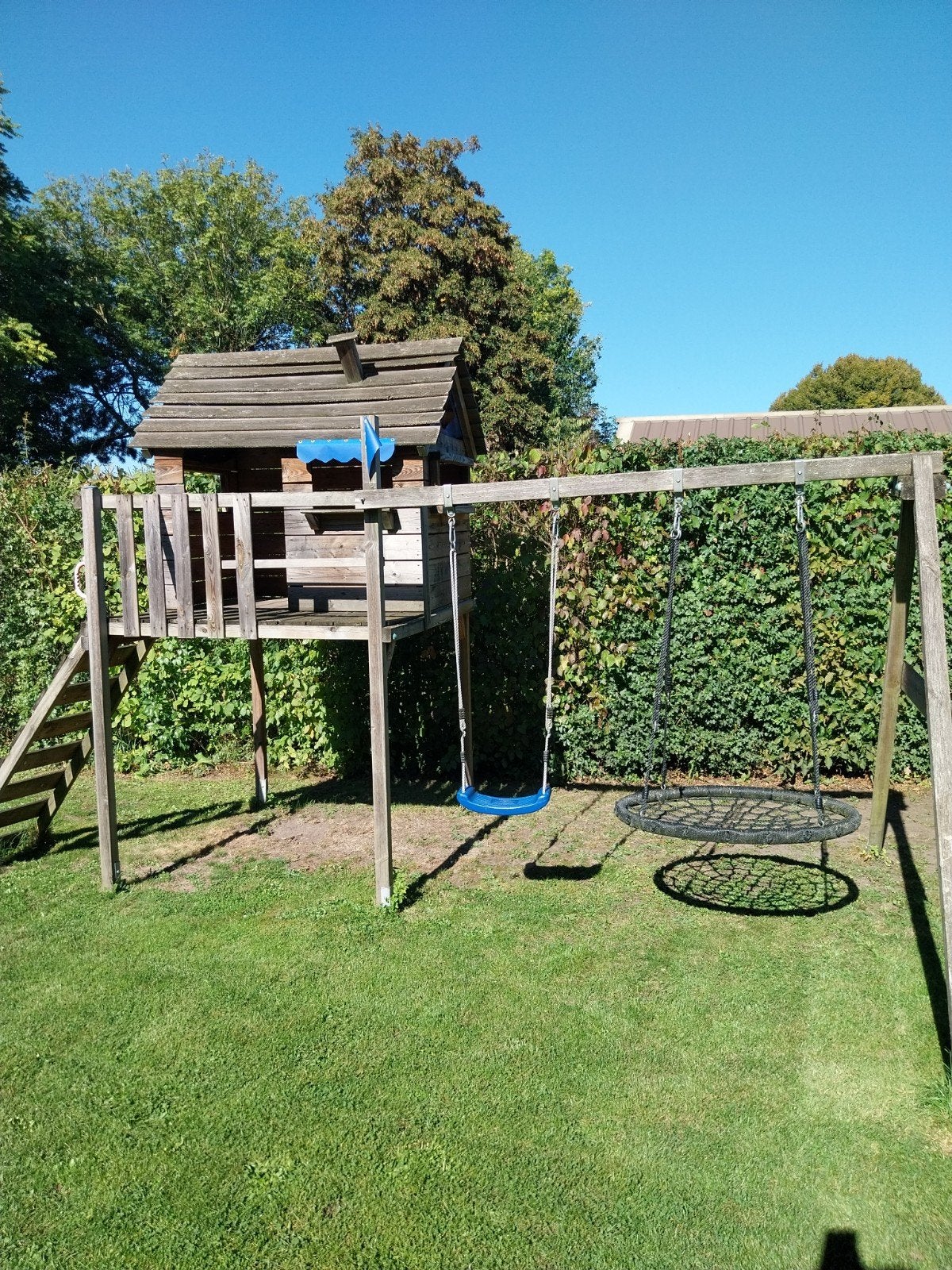 Tuinschommel met speelhuisje, Enlèvement, Utilisé, Balançoire