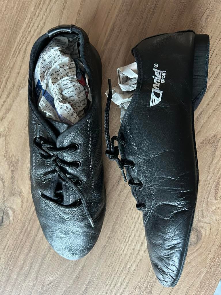 Zwarte dansschoenen maat 38, Ophalen