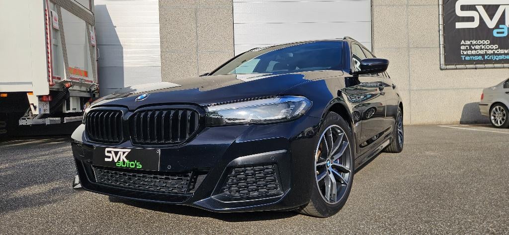 Bmw 530e//Facelift//M-pakket//Pano..., Auto's, Automaat, Zwart, Leder, Bedrijf