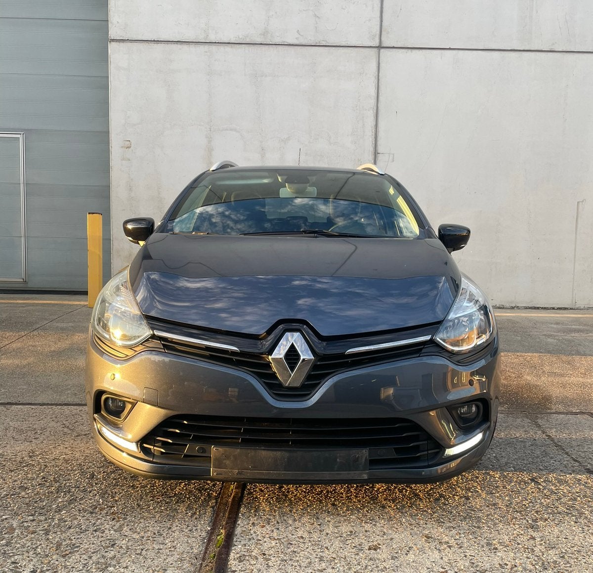 Renault Clio IV, Auto's, Voorwielaandrijving, 898 cc, Stof, Overige kleuren