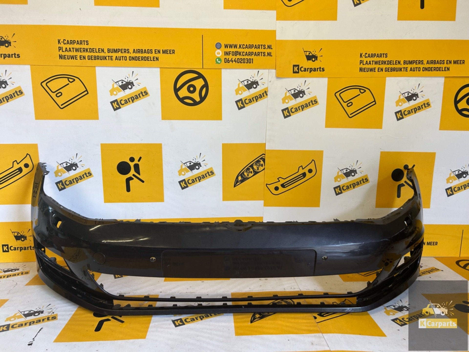 Voorbumper volkswagen Golf 7 KLS PDC 2013-2016 5G0807221, Info@fabrikant.eu, Bumper, Fabrikant BV, Gebruikt